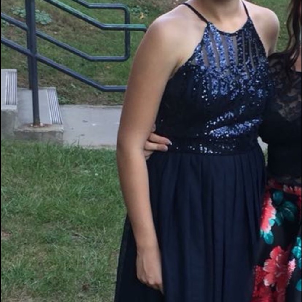 B Darlin short cocktail/homecoming dance dress🌓